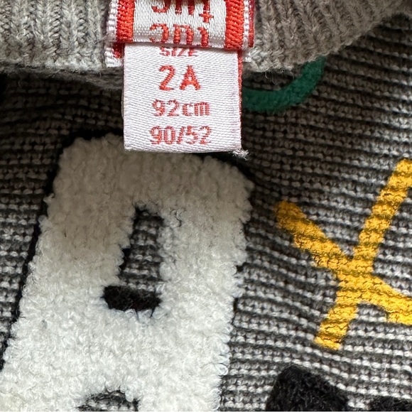 ⭐️ 5 for $25 TUC TUC Spain Kids Gray PLAY Sweater with Front Zipper Size 2 - Picture 4 of 6
